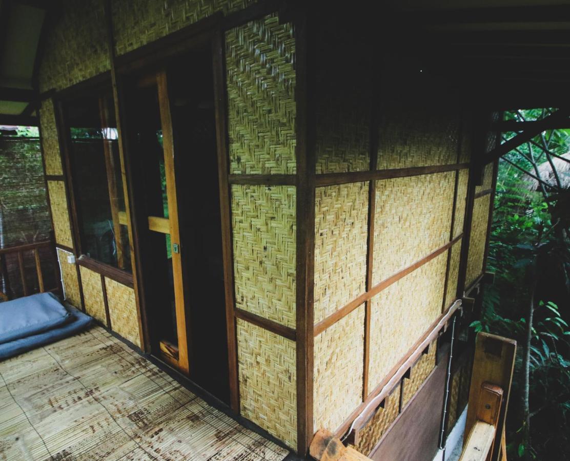 탄정 Bale Jukung B&B 외부 사진