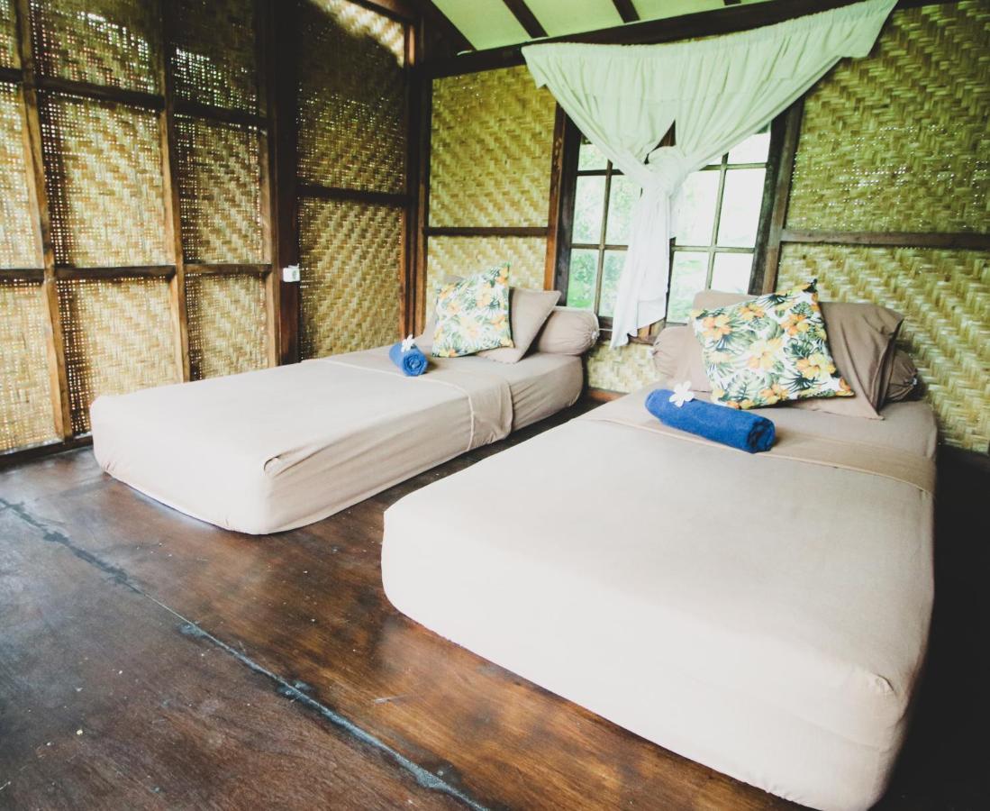 탄정 Bale Jukung B&B 외부 사진