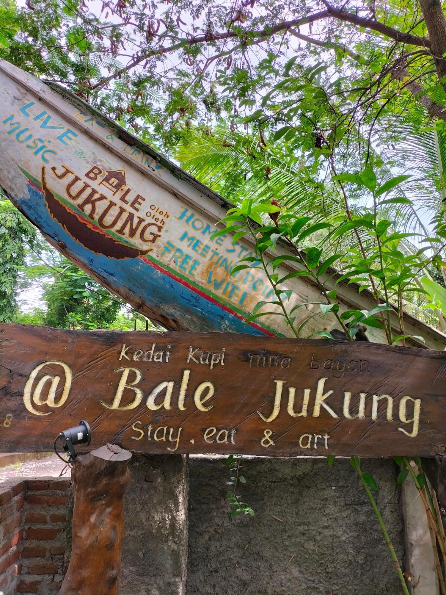 탄정 Bale Jukung B&B 외부 사진