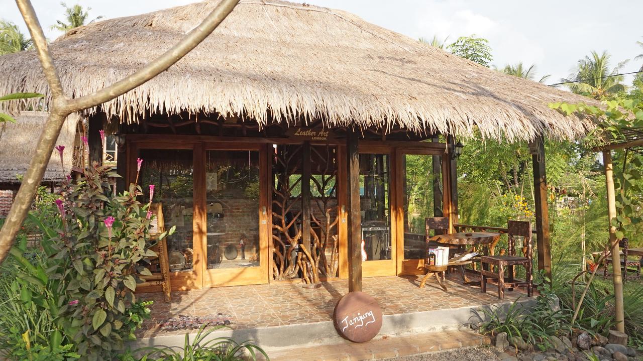 탄정 Bale Jukung B&B 외부 사진